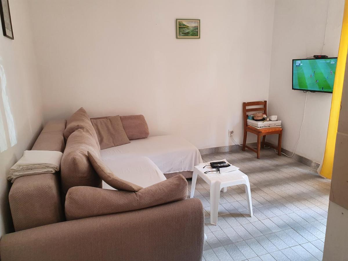 Apartmani Nar 苏托莫雷 外观 照片